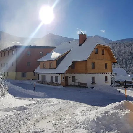Apartahotel Tauernhaus Planneralm