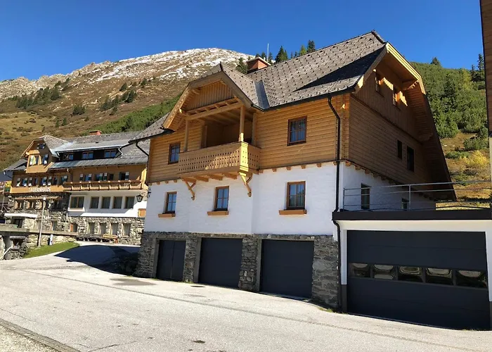 Tauernhaus Lägenhetshotell